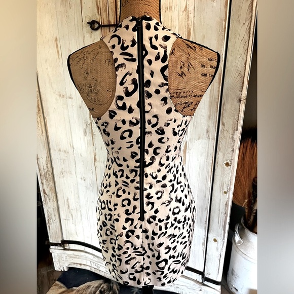 Keepsake the label leopard print mini dress - Picture 5 of 5